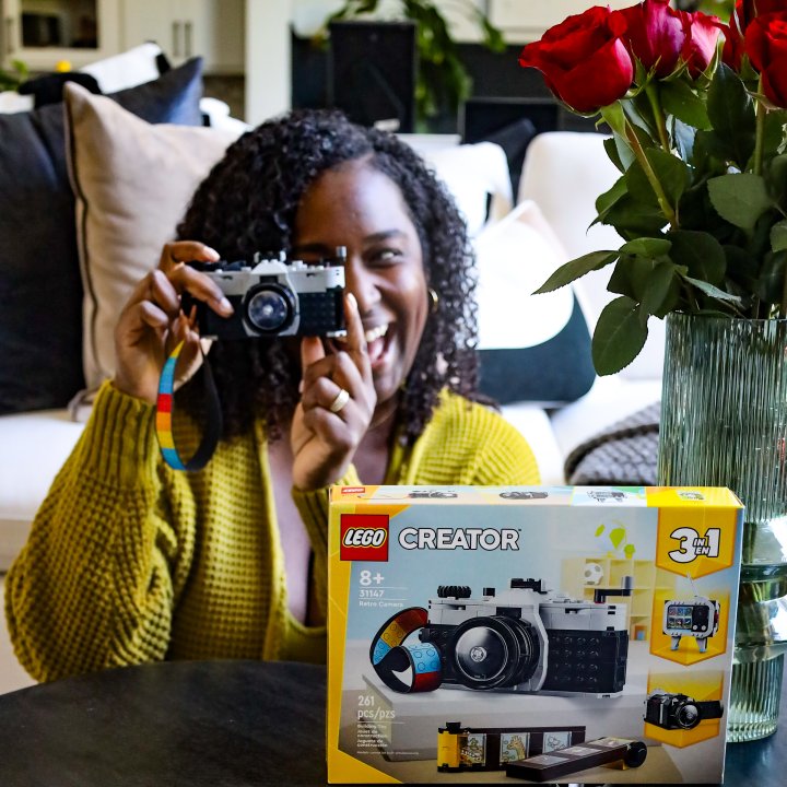 LEGO Creator 3 in 1 Retro Camera Toy 31147 - Image 11